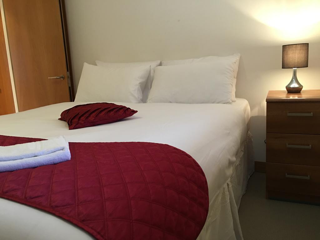 Paddington Southwick Street Apartments Лондон Екстер'єр фото
