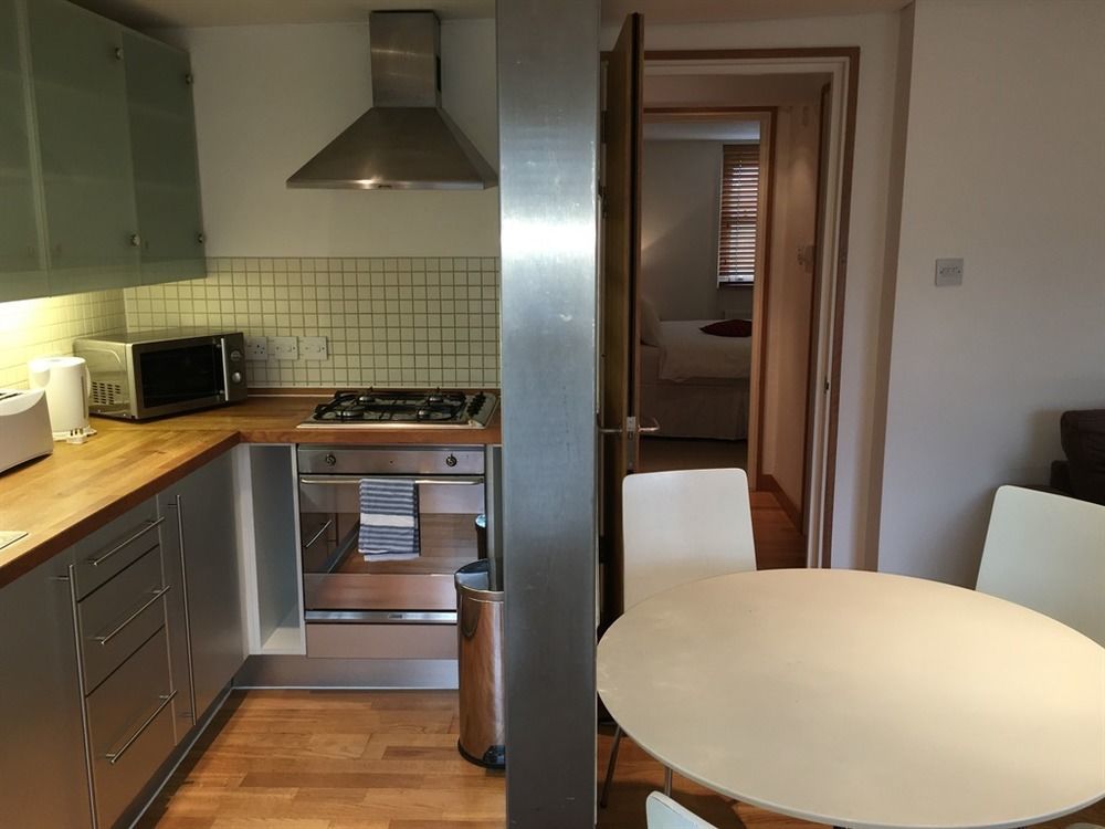 Paddington Southwick Street Apartments Лондон Екстер'єр фото